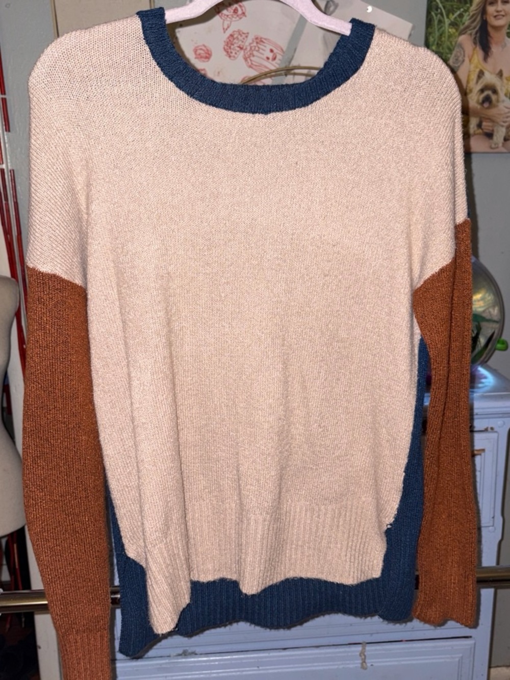 Time and Tru Colorblock Crewneck Sweater in Cream, Rust & Navy